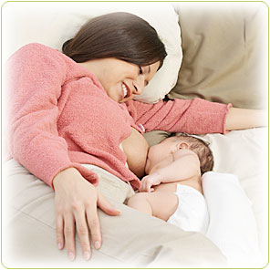breastfeeding lying down